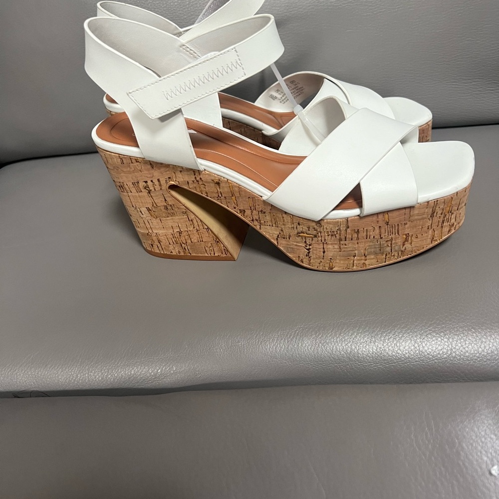 Franco Sarto white platform sandals size 8